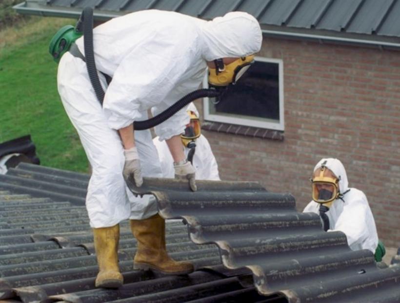 Asbestcertificaat verplicht bij verkoop vastgoed - Immo - 2HB
