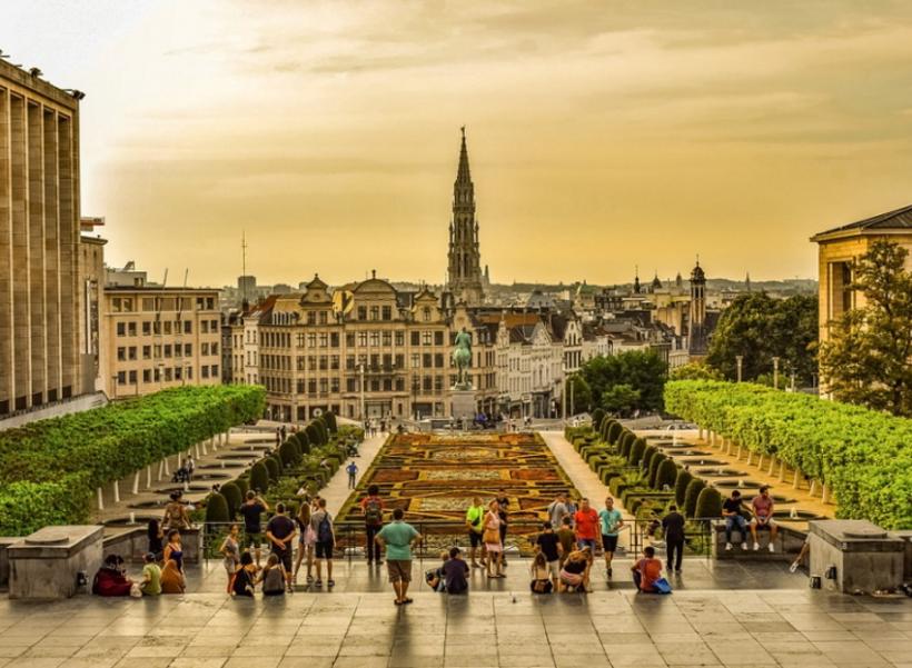 Online platform doet hulde aan Brusselse architectuur - Cultuur - 2HB
