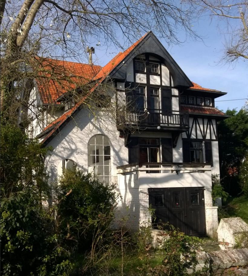 Een gerenoveerde villa uit de 20ste eeuw in De Haan - Storytelling - 2HB