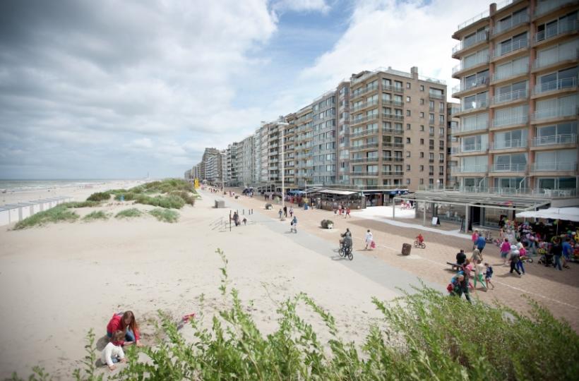 Prijsverschillen op de zeedijk - Kust - 2HB