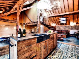 Van schuur tot vakantiewoning - Storytelling - 2HB