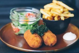 Oostendse garnaalkroket erkend als ‘Eetbaar Erfgoed’ - Culinair - 2HB