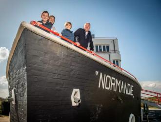 Een architecturale en culinaire mijlpaal in Oostduinkerke - Storytelling - 2HB