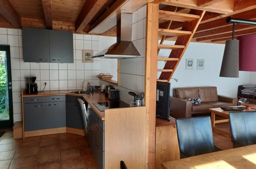 Uniek woon- en vakantiedomein met drie woningen in de Oostkantons - Ardennen - 2HB