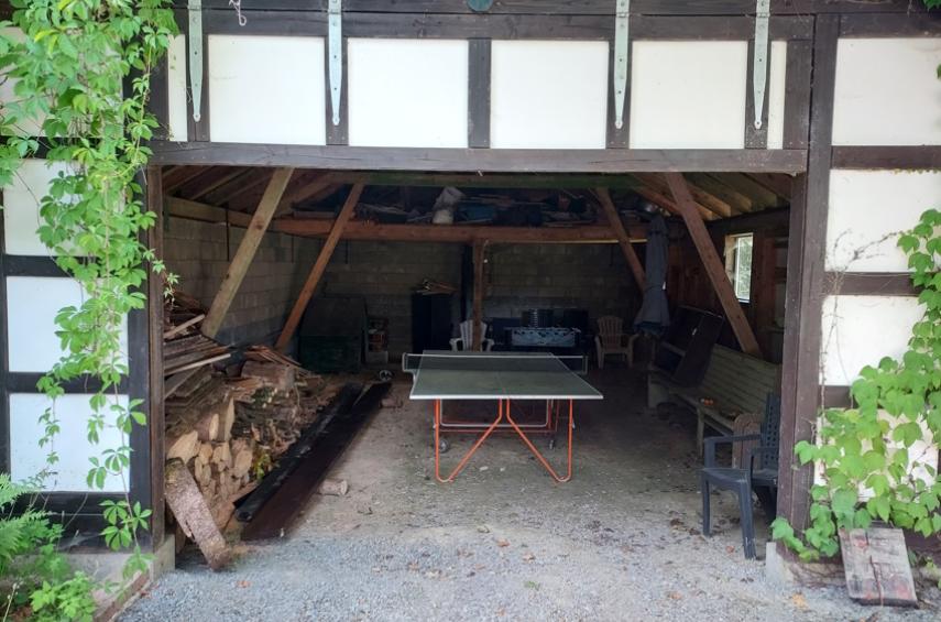 Uniek woon- en vakantiedomein met drie woningen in de Oostkantons - Ardennen - 2HB