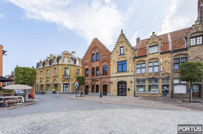 appartement te koop op het marktplein te Nieuwpoort Portus vastgoed aan zee 