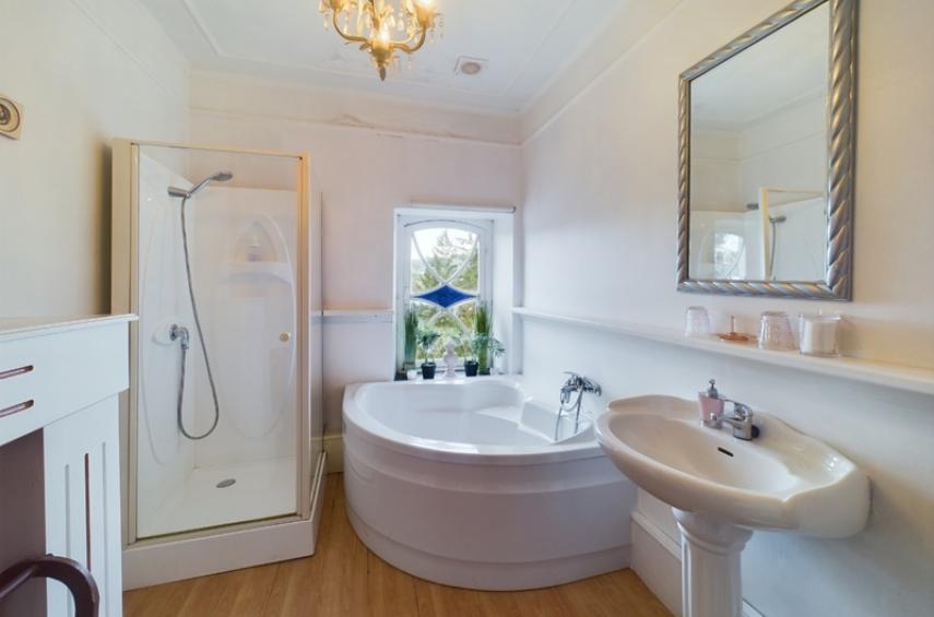 B&B en vakantiehuis gelegen op een perceel van 36 are - Ardennen - 2HB