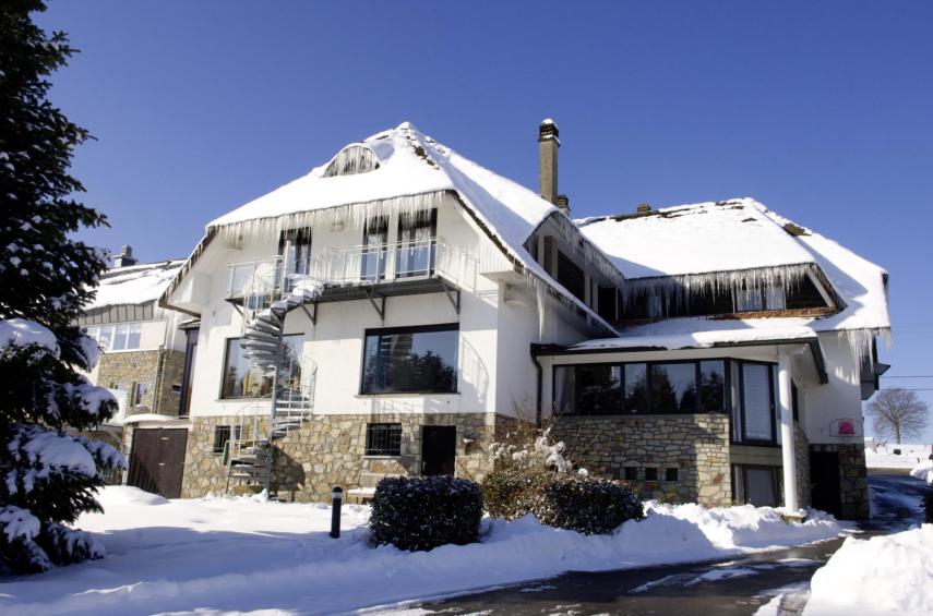Chaumière du Lac - Winter - Robertville
